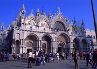 ヴェネツィアのサンマルコ寺院