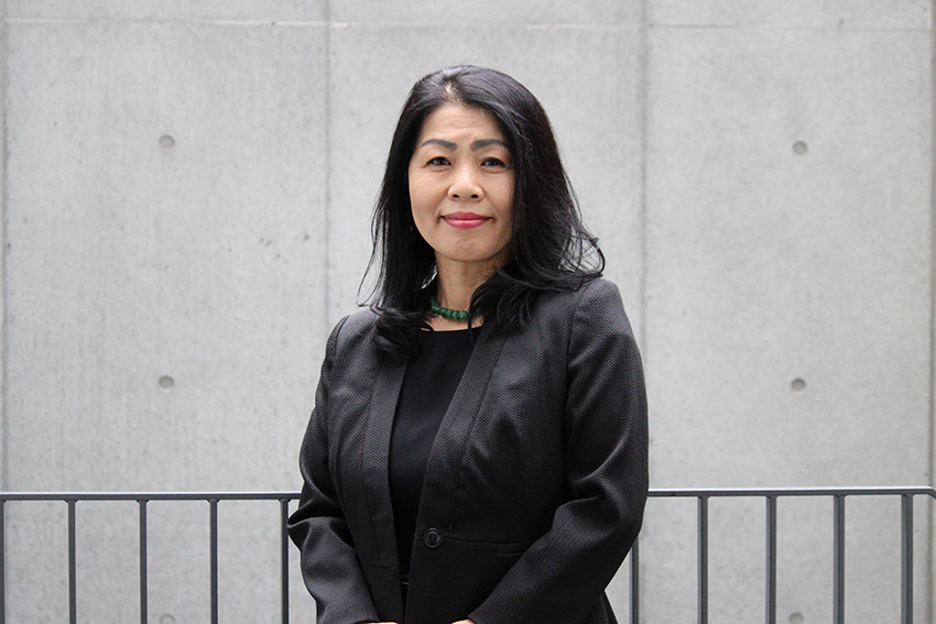 小林・ハッサル 柔子 Yasuko Hassall Kobayashi