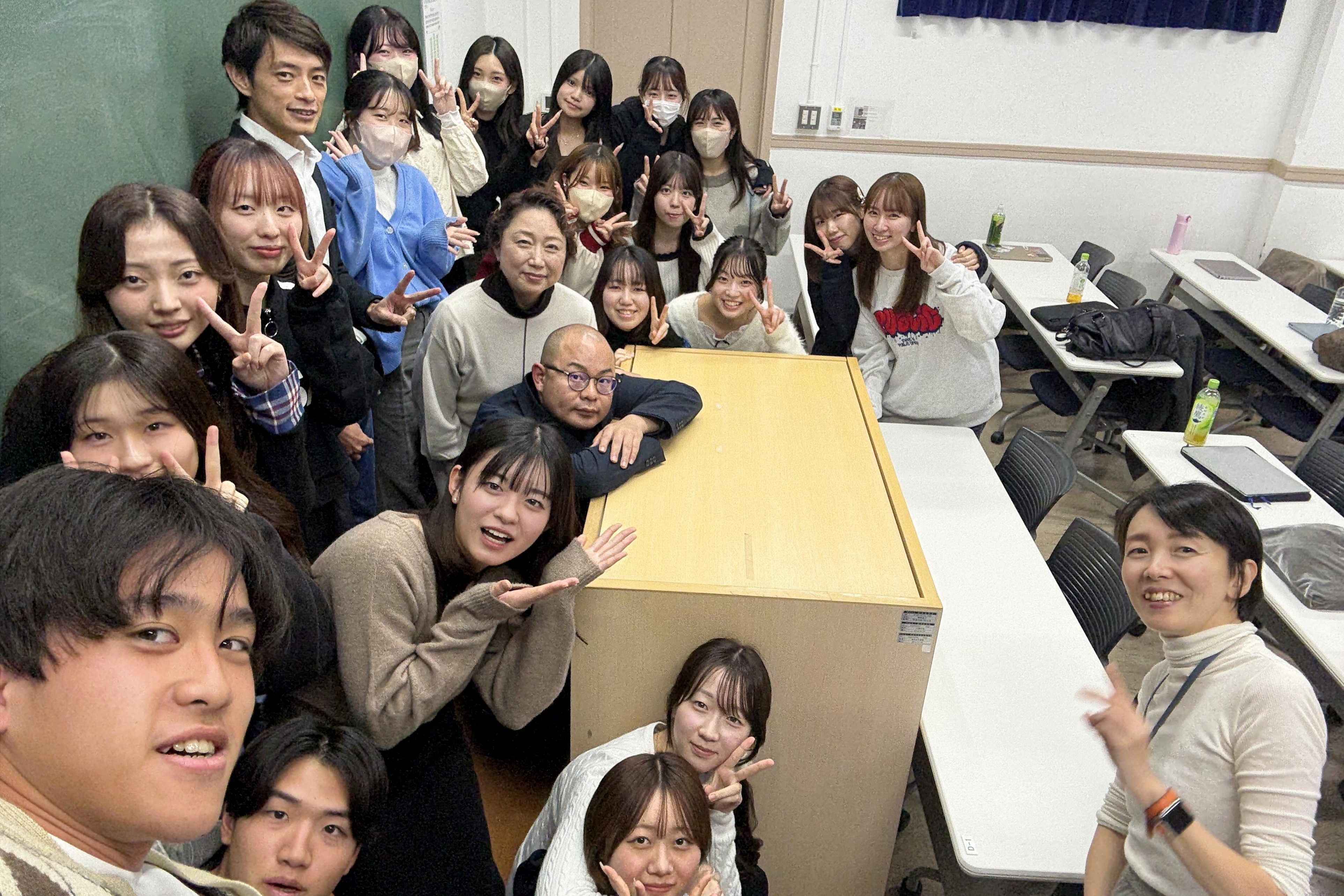 経営学科　内藤 知加恵ゼミ