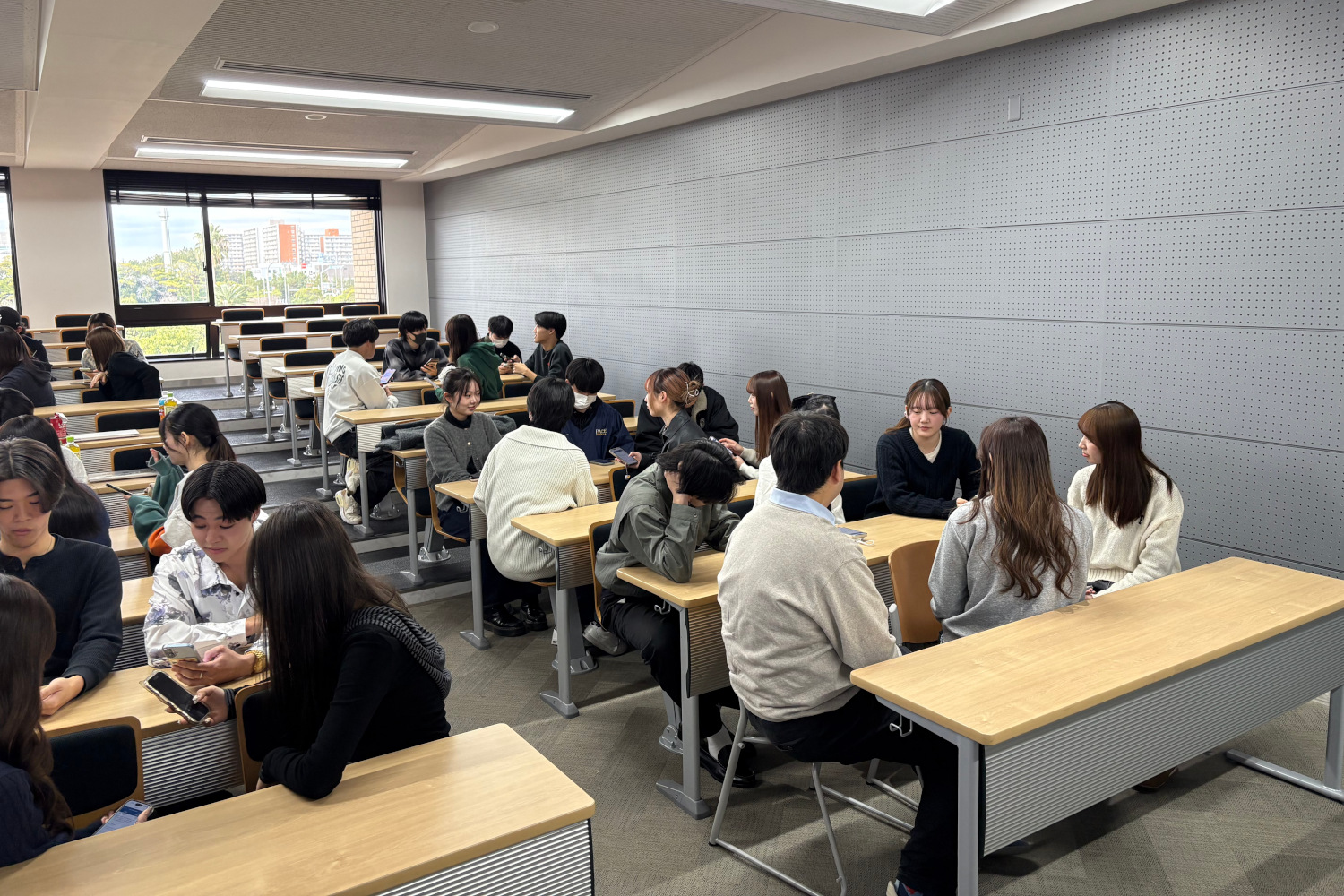 経営学科 内藤 知加恵ゼミ