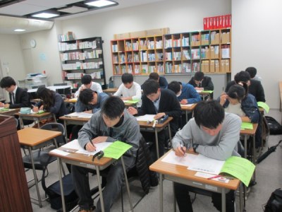 教採 (2)