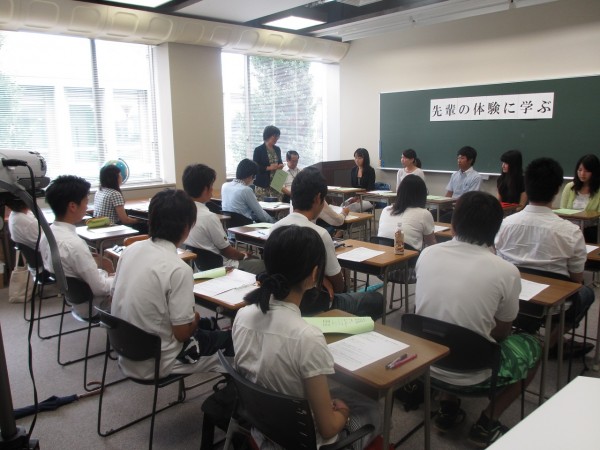 教彩ガイダンス３(先輩の体験に学ぶ２)