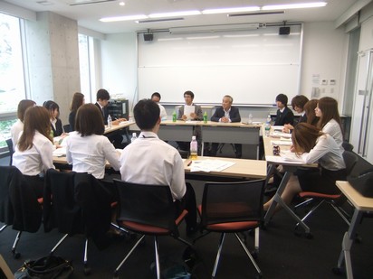 中間発表会03