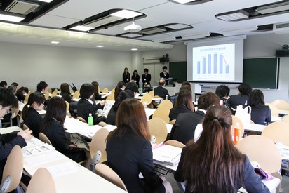 2011年度前期中間発表会01