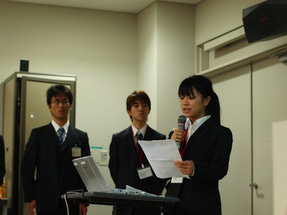 7月3日学内発表会02